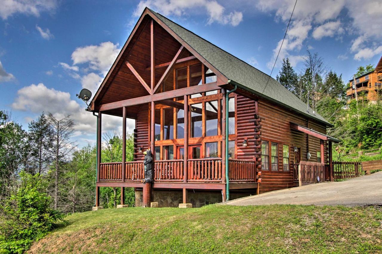 Expansive Gatlinburg Cabin Hot Tub, Deck And Grill! Екстериор снимка